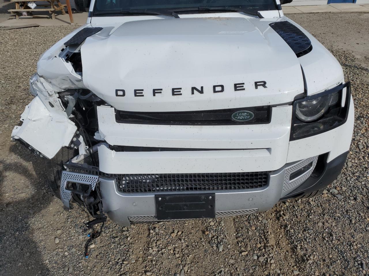 LAND ROVER DEFENDER 2025 SALEJ7EX0S2398165 Photo 12