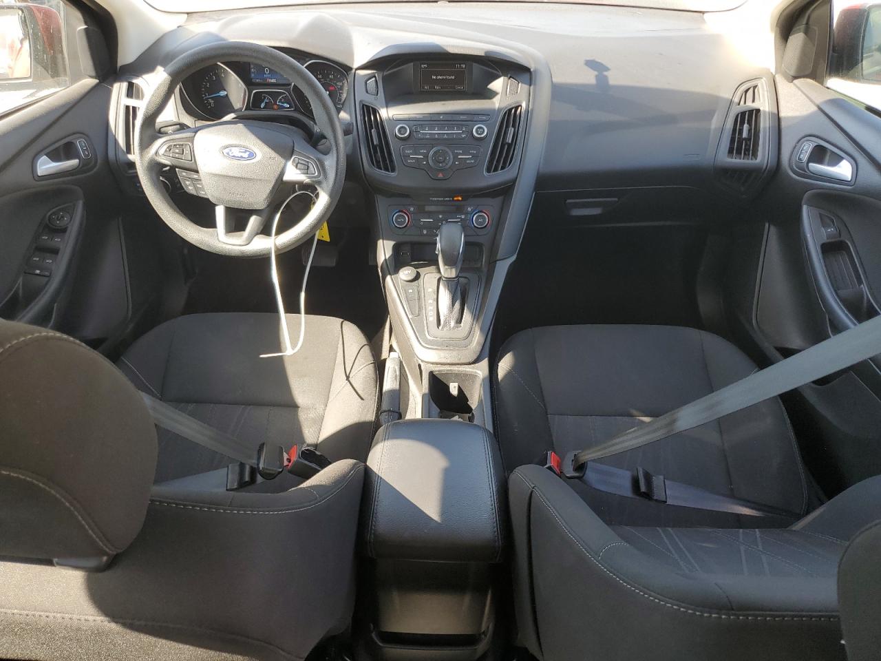 2018 Ford Focus Se VIN: 1FADP3FEXJL244925 Lot: 85781635