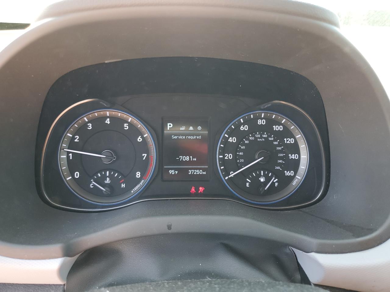 2019 Hyundai Kona Se VIN: KM8K12AA2KU320453 Lot: 87204265