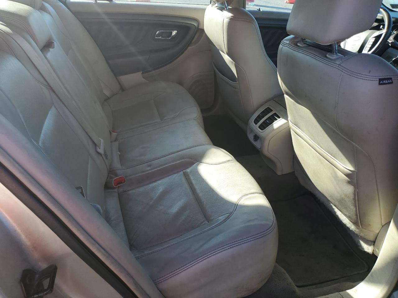 2011 Ford Taurus Sel VIN: 1FAHP2HW9BG123413 Lot: 89640365