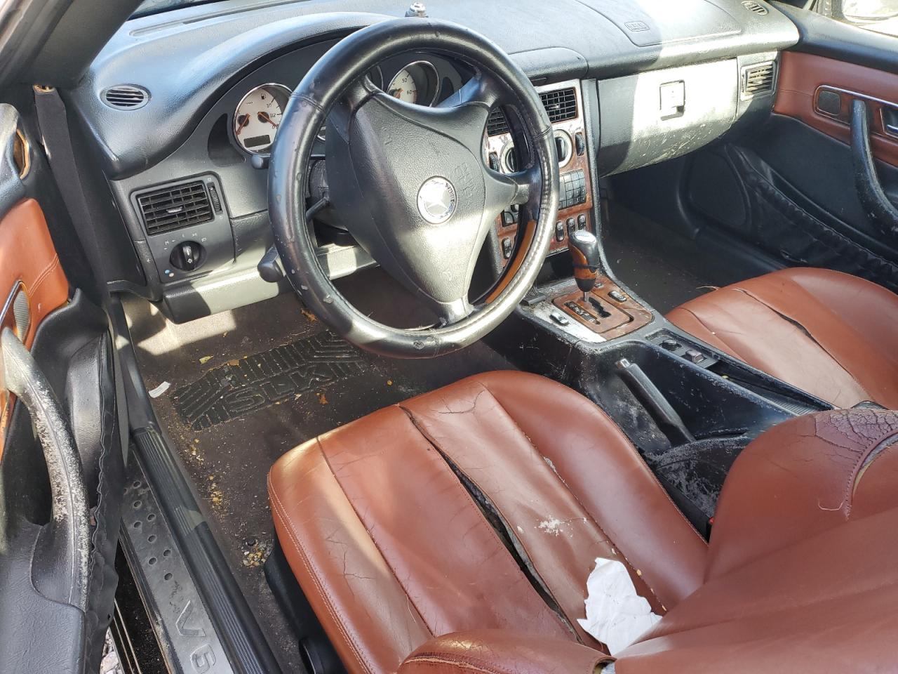 2004 Mercedes-Benz Slk 320 VIN: WDBKK65F74F307265 Lot: 85599425