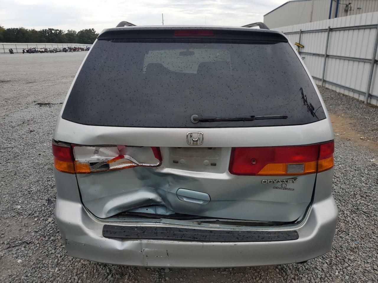 2002 Honda Odyssey VIN: 2HKRL18652H587329 Lot: 82278205