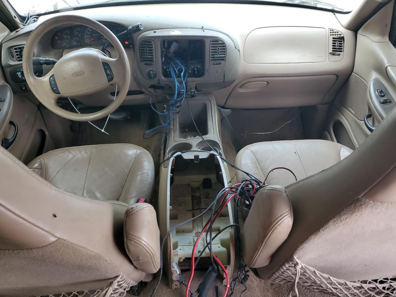 1998 Ford Expedition VIN: 1FMPU18L7WLB59124 Lot: 82247625