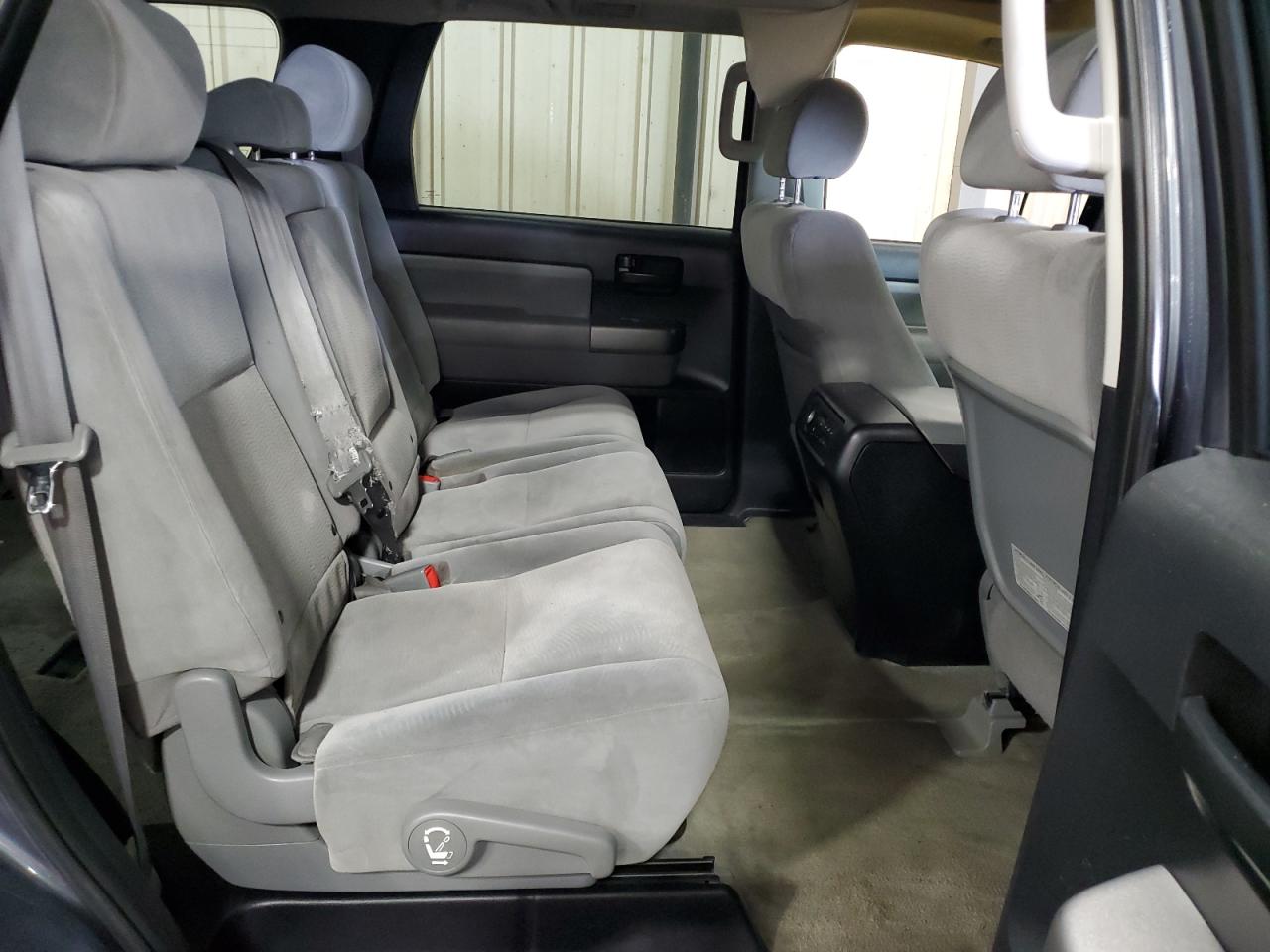 2010 Toyota Sequoia Sr5 VIN: 5TDBM5G18AS001162 Lot: 89591405