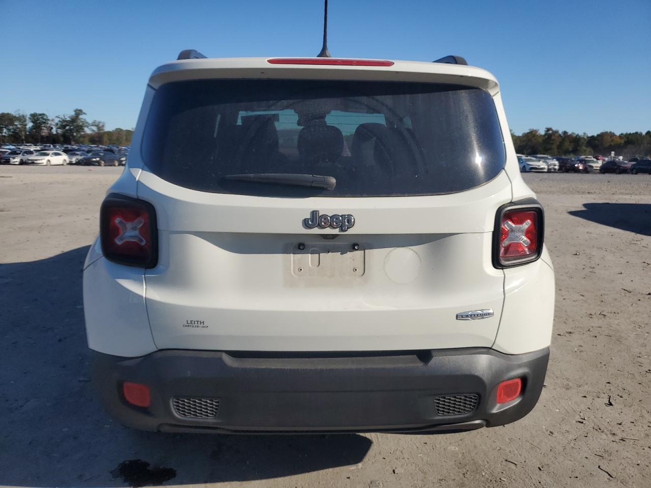 2015 Jeep Renegade Latitude VIN: ZACCJABT0FPB60309 Lot: 82588385