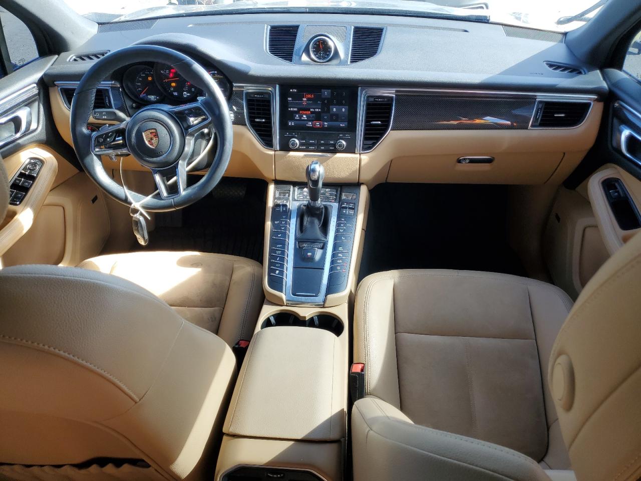 2018 Porsche Macan VIN: WP1AA2A58JLB15001 Lot: 82009425