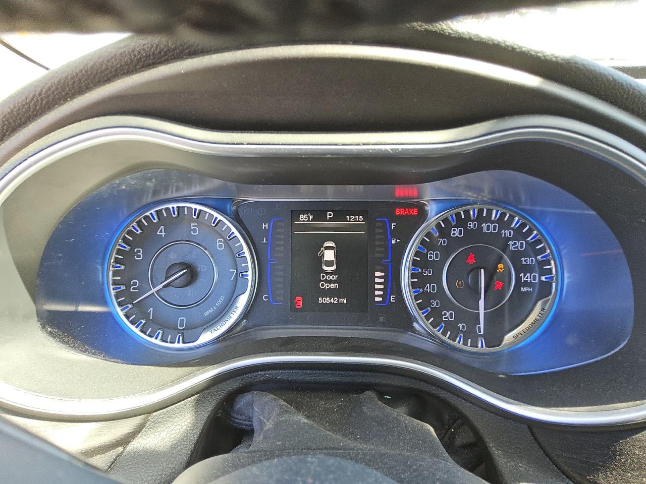 2015 Chrysler 200 Limited VIN: 1C3CCCAB1FN755700 Lot: 85109065