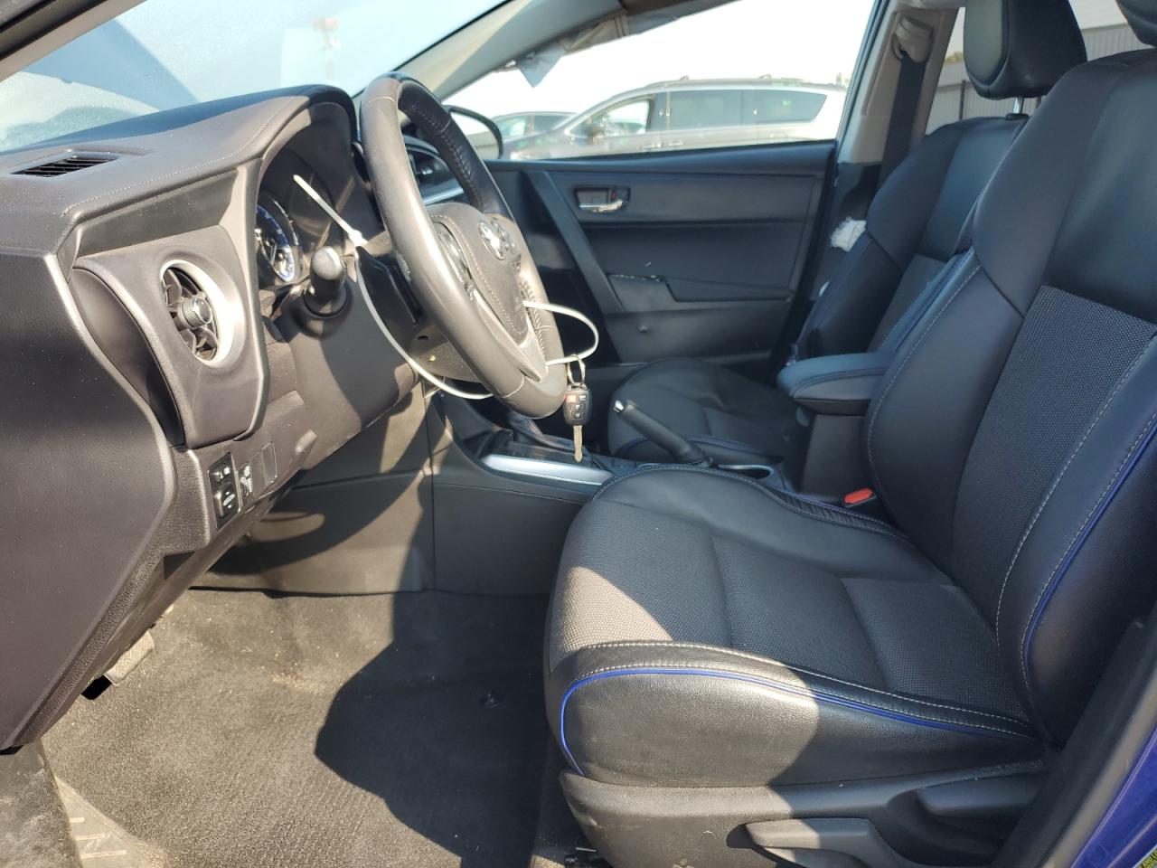 2017 Toyota Corolla L VIN: 5YFBURHE6HP575500 Lot: 87115635