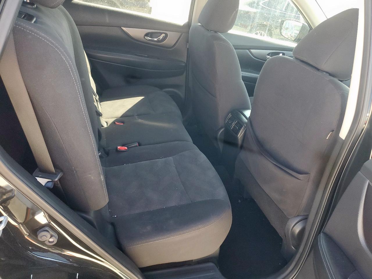 2016 Nissan Rogue S VIN: KNMAT2MT8GP639997 Lot: 85600355