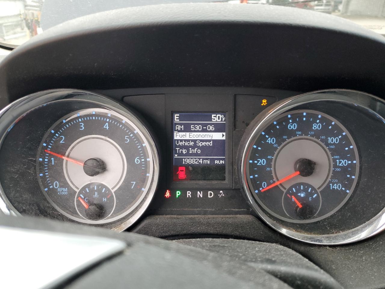 2011 Chrysler Town & Country Limited VIN: 2A4RR6DG5BR705273 Lot: 82652875