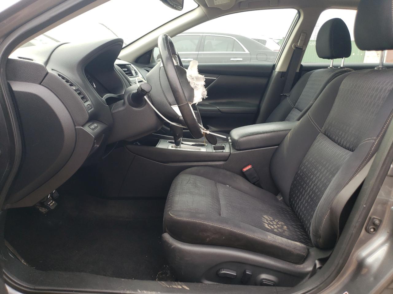 2017 Nissan Altima 2.5 VIN: 1N4AL3AP8HC940135 Lot: 82335125