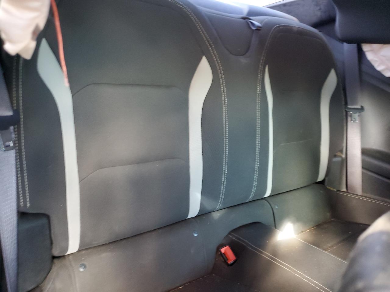 2017 Chevrolet Camaro Lt VIN: 1G1FB1RS4H0104736 Lot: 84879485