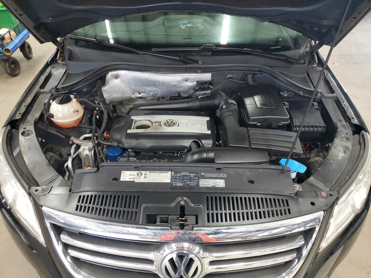 2011 Volkswagen Tiguan S VIN: WVGBV7AX1BW555694 Lot: 86407045