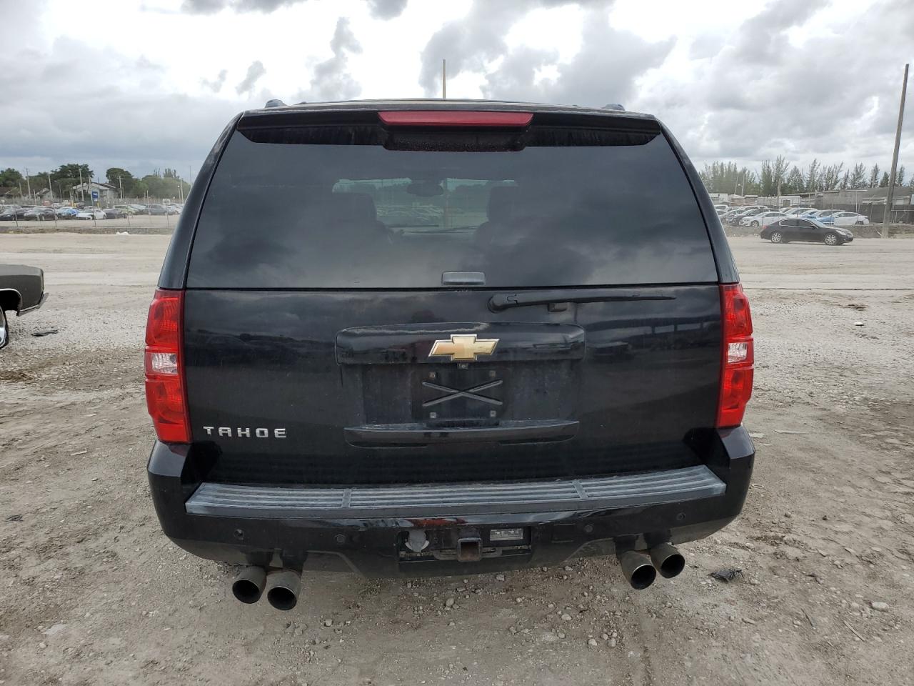 2007 Chevrolet Tahoe C1500 VIN: 1GNFC13J87R398213 Lot: 82352805