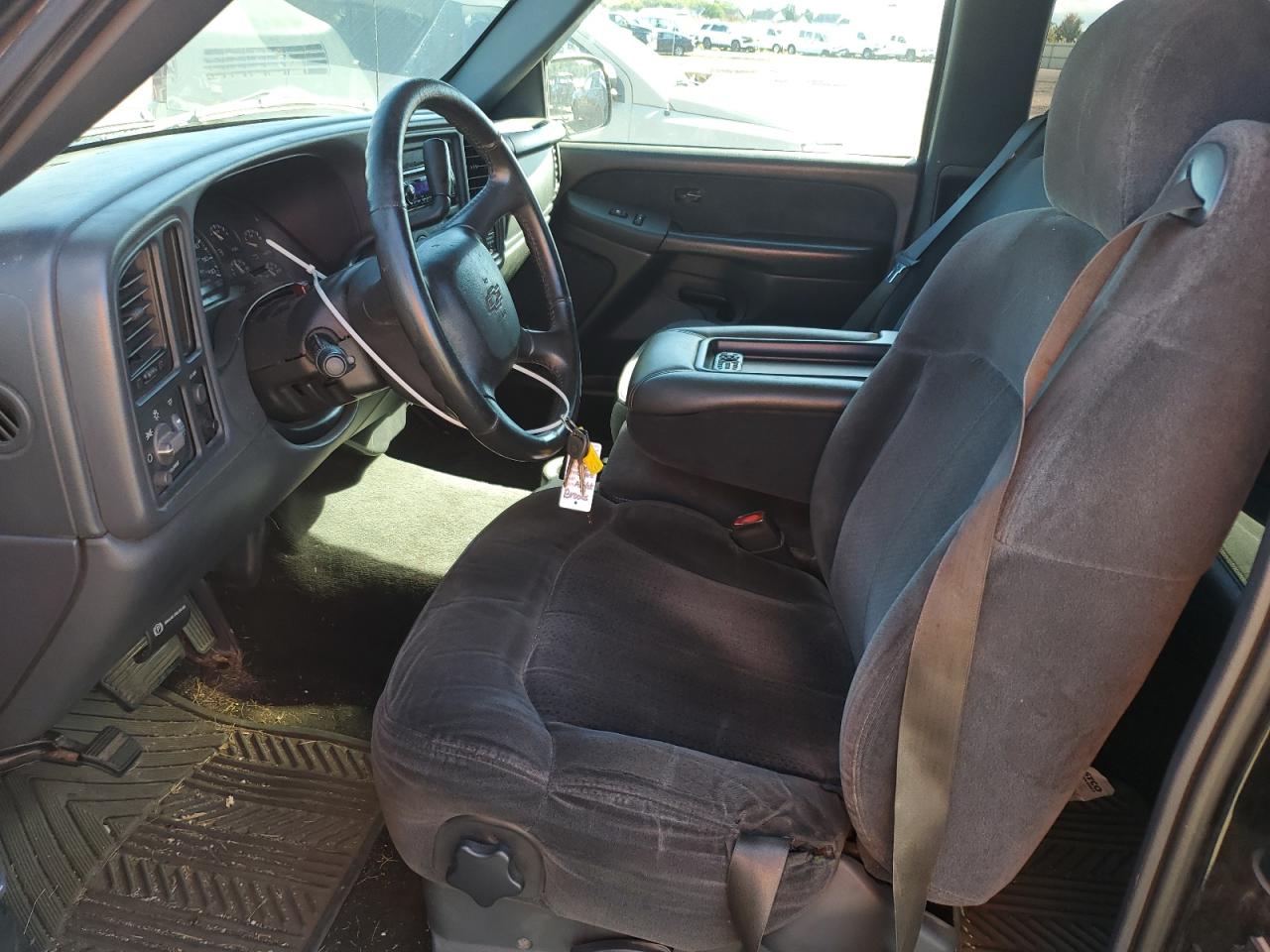 2002 Chevrolet Silverado C1500 VIN: 2GCEC19V321136003 Lot: 82364785