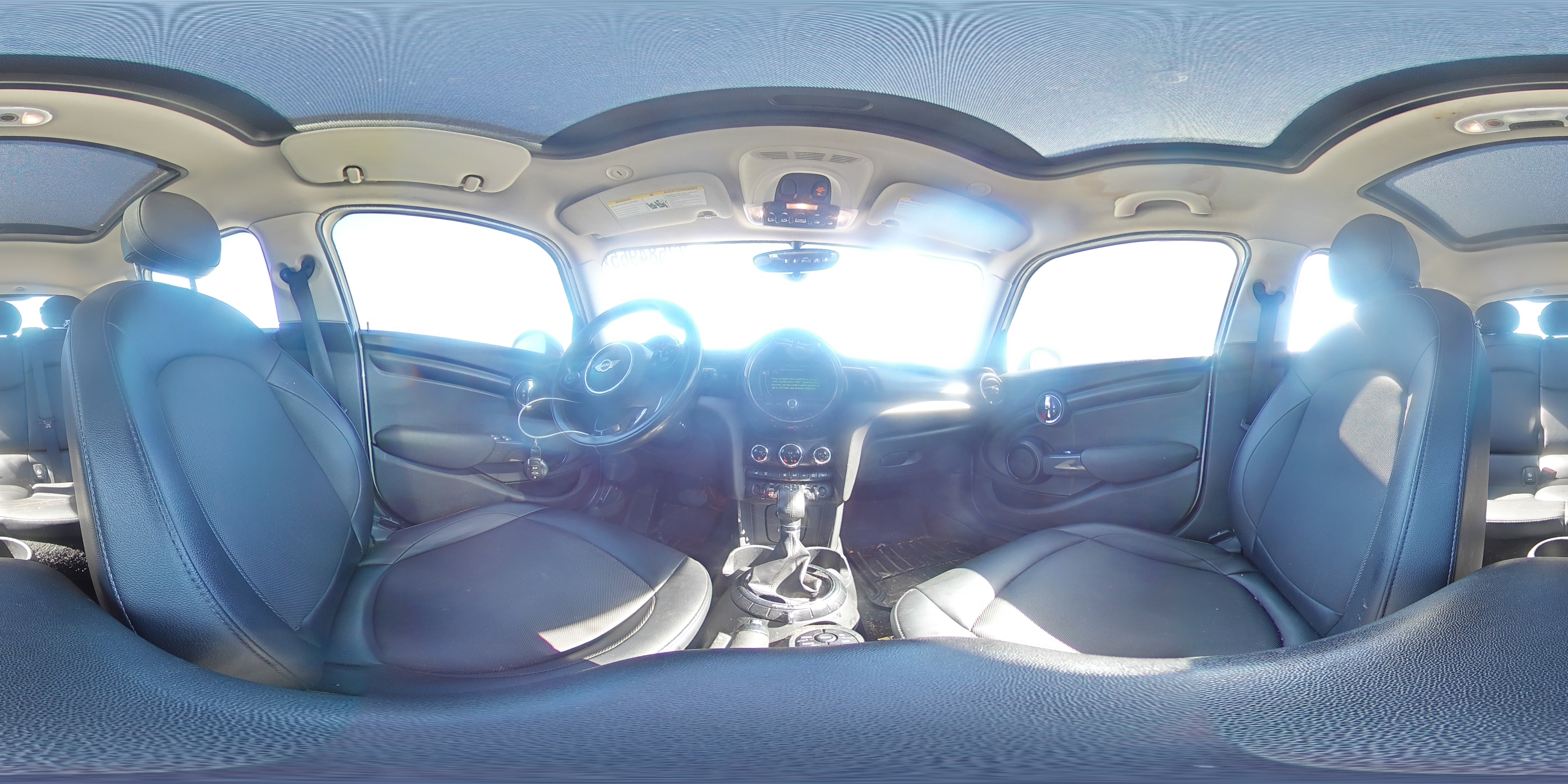 2015 Mini Cooper VIN: WMWXS5C5XFT831930 Lot: 82584965