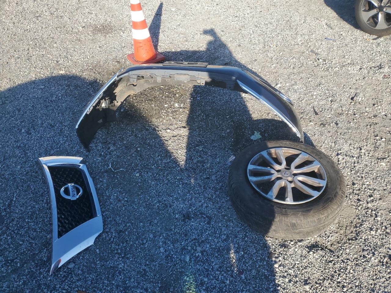 2014 Nissan Pathfinder S VIN: 5N1AR2MM1EC631330 Lot: 85903715