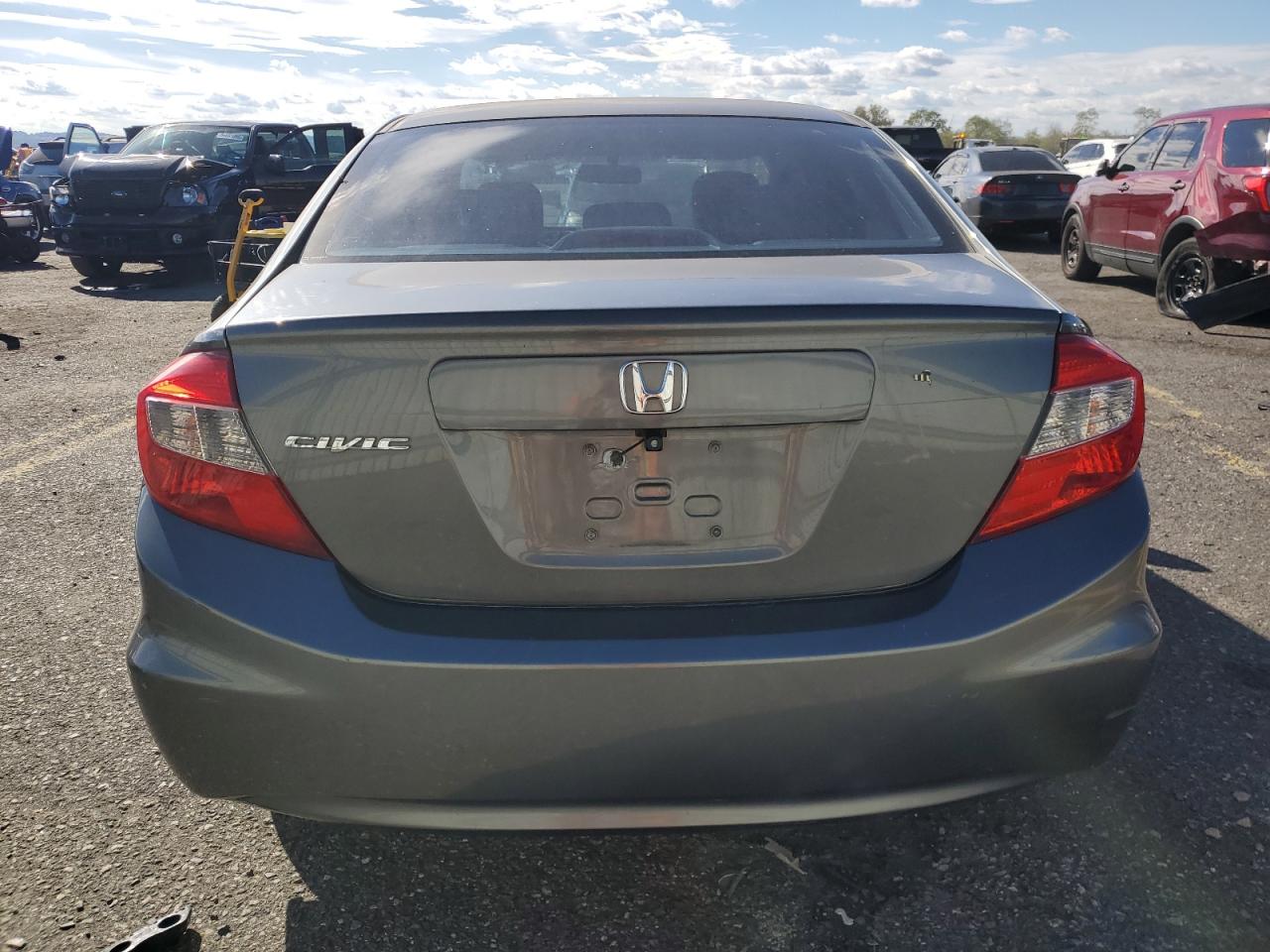 2012 Honda Civic Lx VIN: 2HGFB2F57CH317410 Lot: 86496525