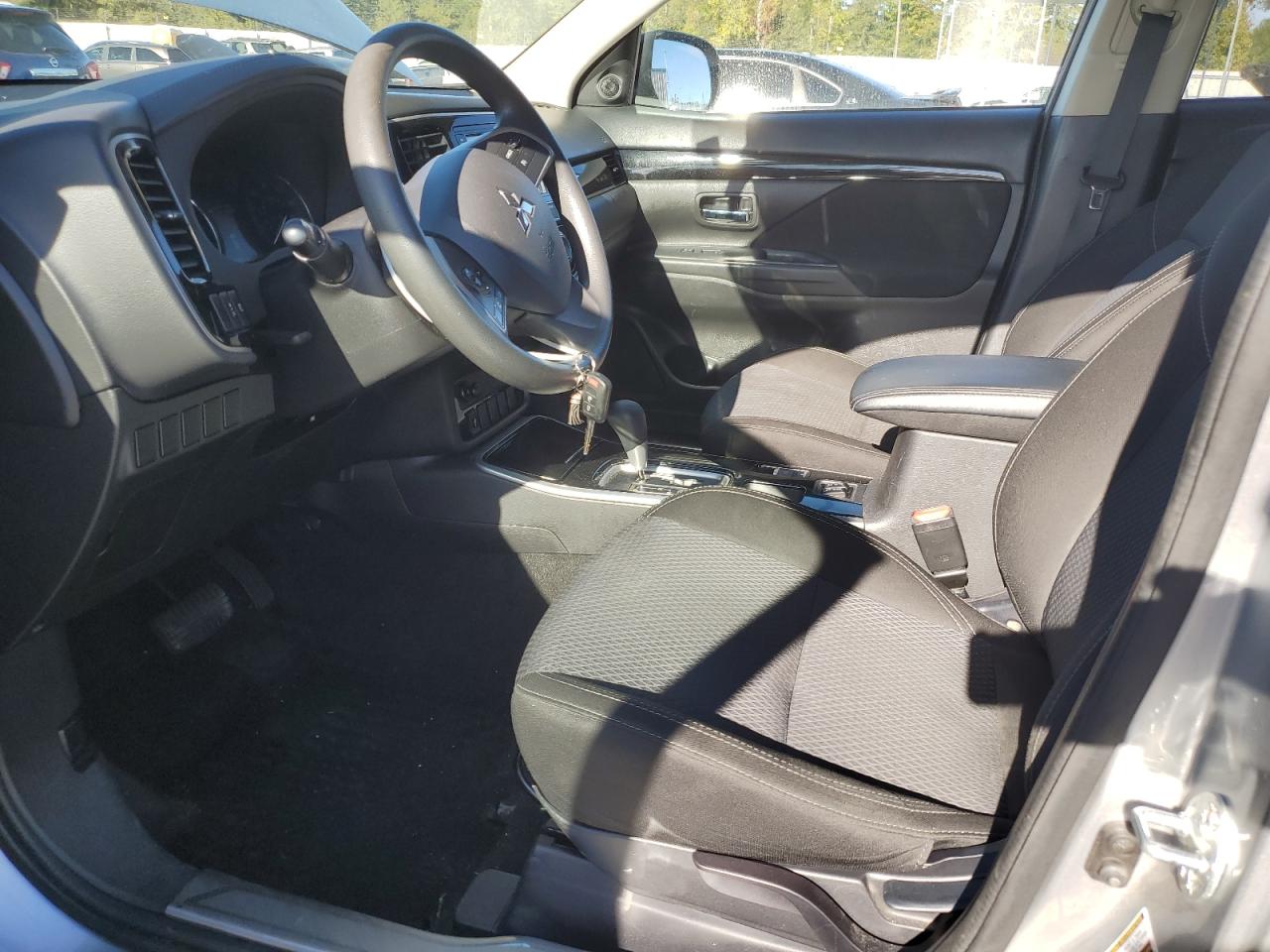 2019 Mitsubishi Outlander Es VIN: JA4AD2A3XKJ000138 Lot: 82437975