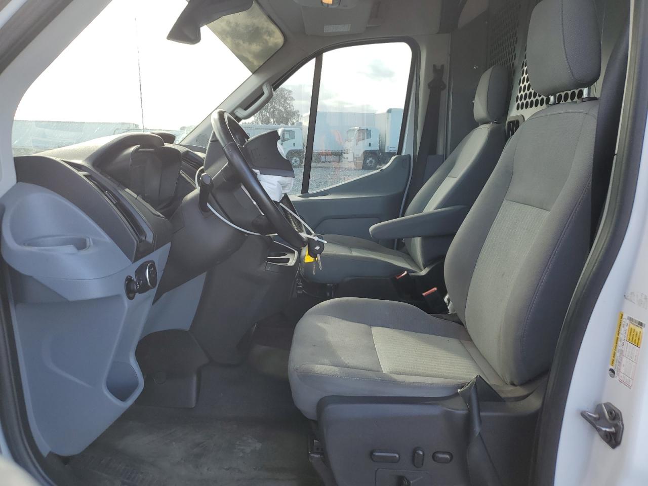 2017 Ford Transit T-250 VIN: 1FTYR2CG1HKB27482 Lot: 81994765