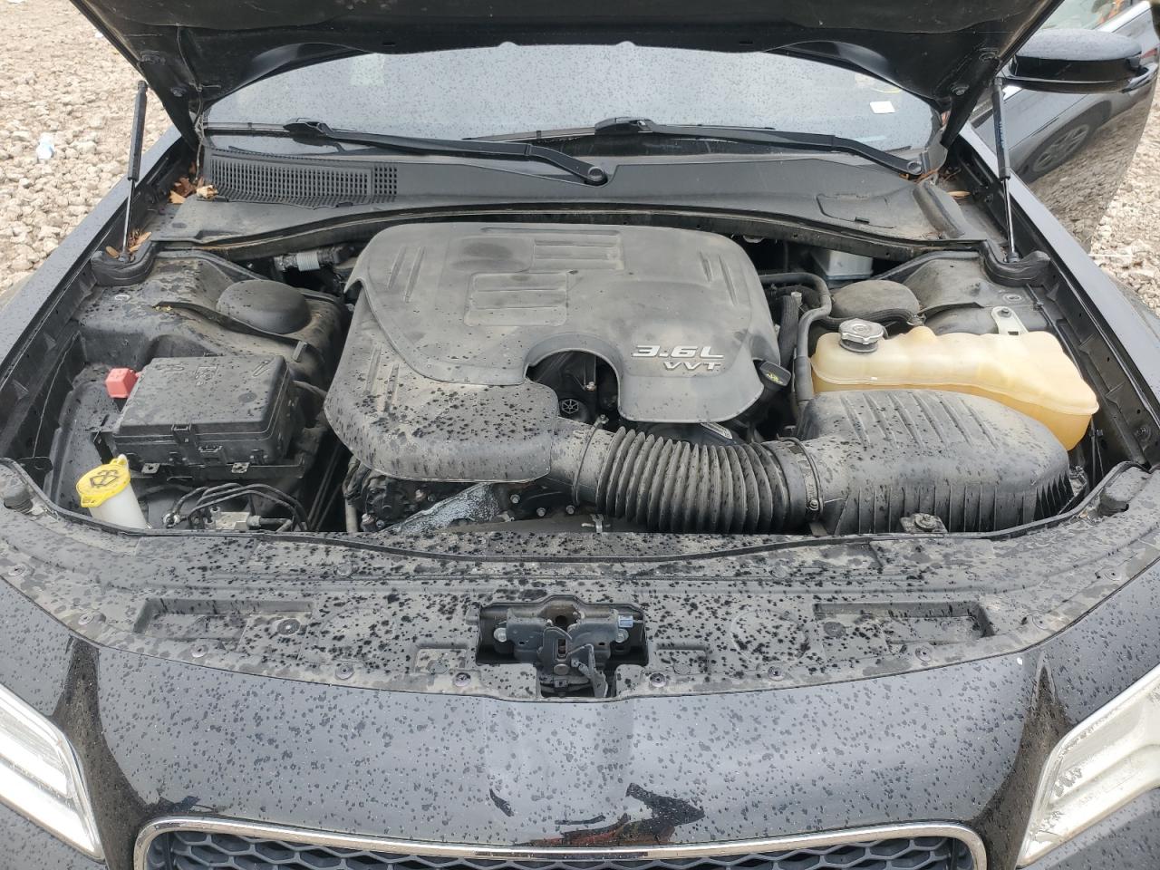 2017 Chrysler 300 Limited VIN: 2C3CCARG6HH527109 Lot: 86177525