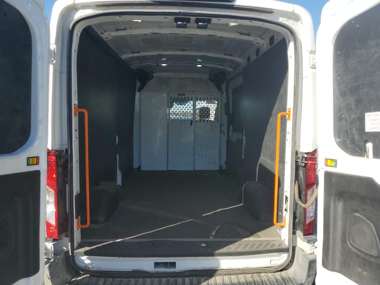 2019 Ford Transit T-150 VIN: 1FTYE2CM3KKB69418 Lot: 83857165