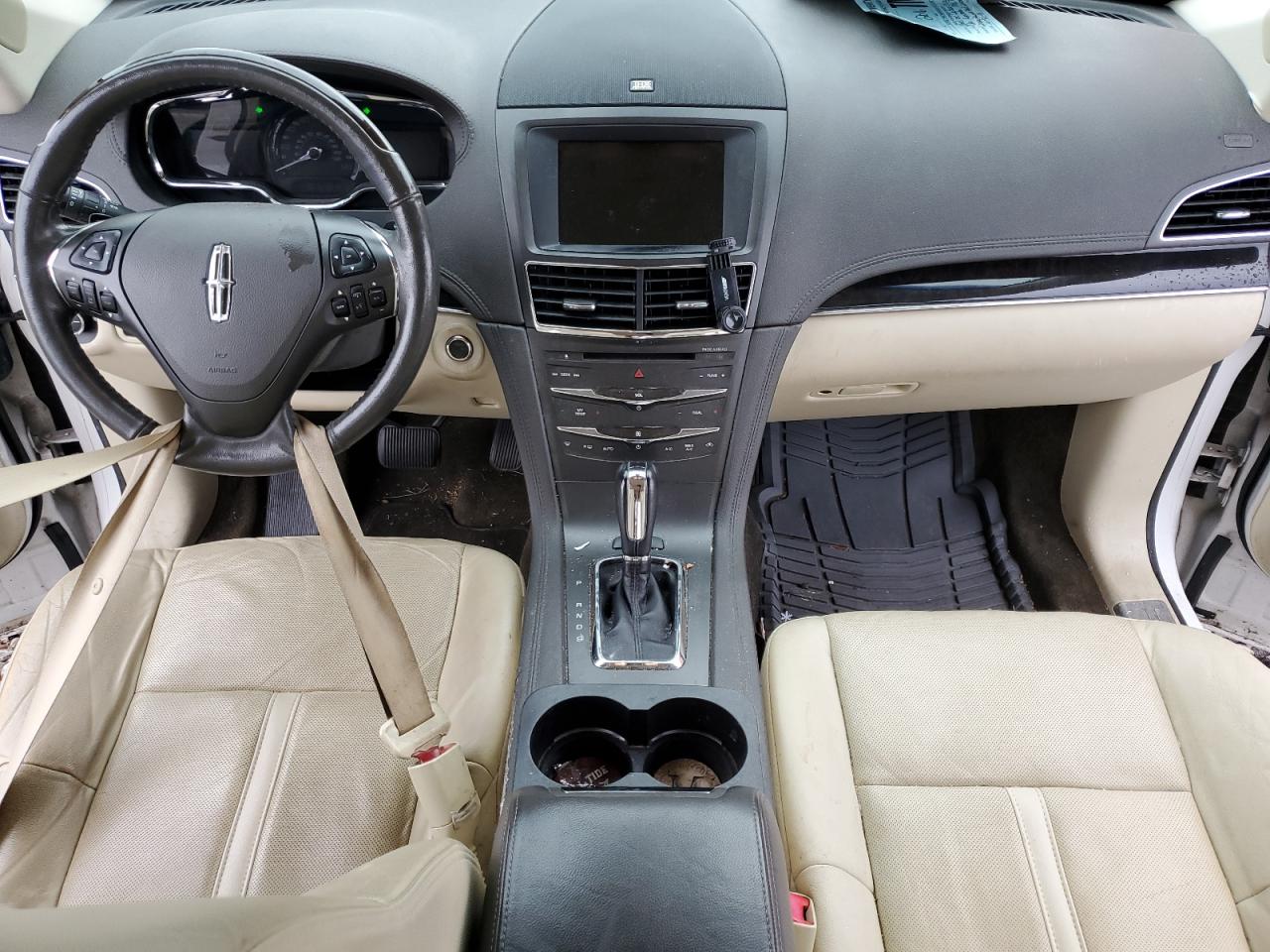 2016 Lincoln Mkt VIN: 2LMHJ5AT4GBL01854 Lot: 81888965