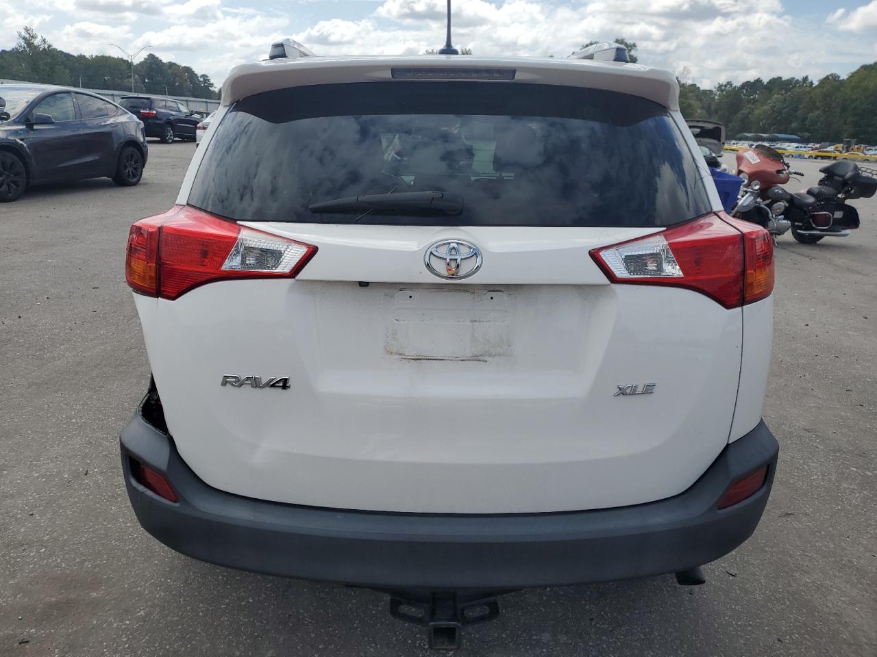 2015 Toyota Rav4 Xle VIN: 2T3WFREV8FW157345 Lot: 84869565