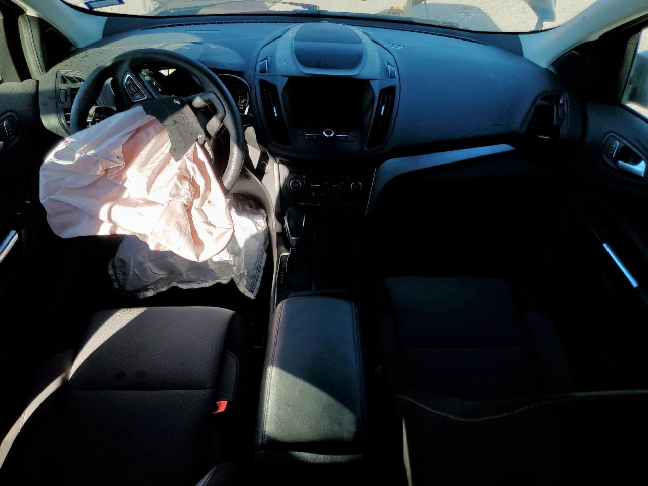 2019 Ford Escape Se VIN: 1FMCU0GD1KUB00528 Lot: 86170535