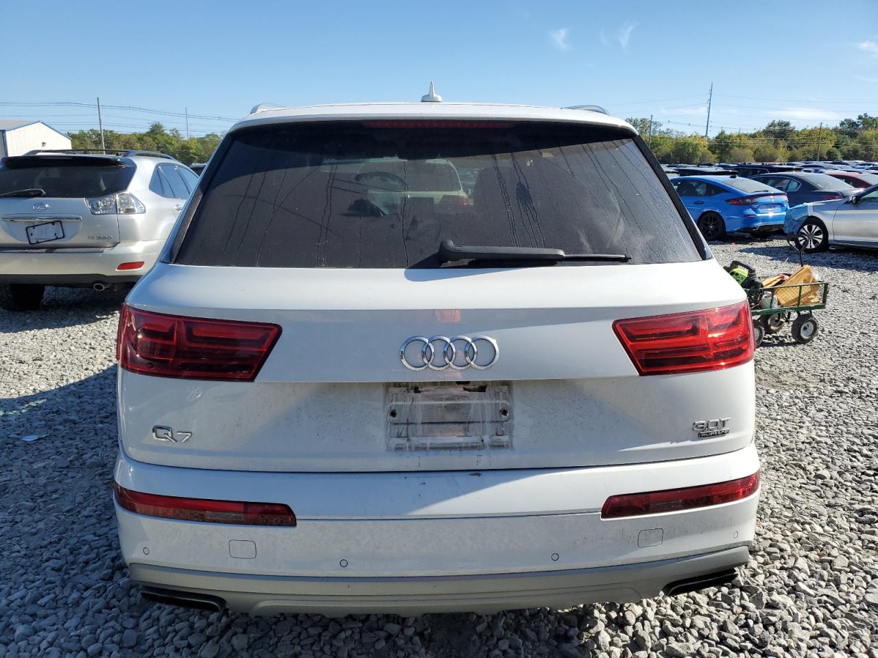 2017 Audi Q7 Premium Plus VIN: WA1LAAF78HD029944 Lot: 82239475