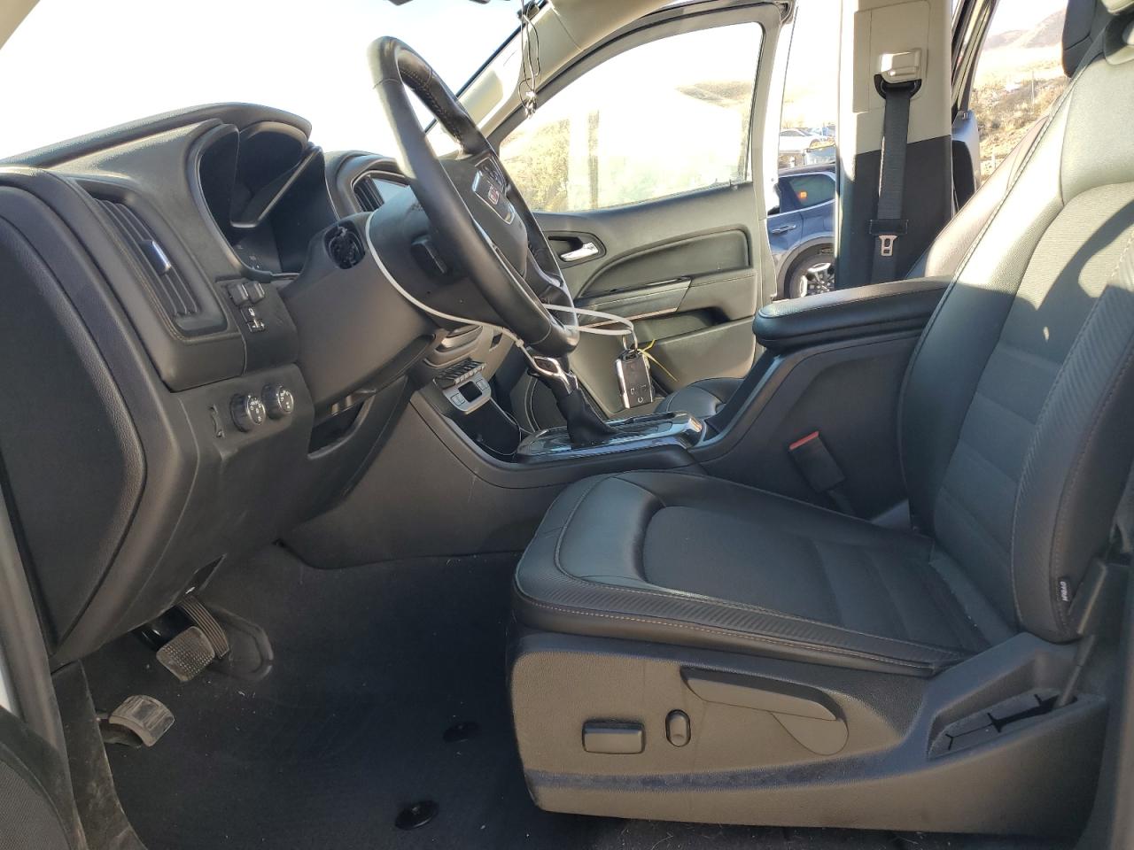 2022 Honda Pilot Se VIN: 5FNYF6H23NB003266 Lot: 91136905