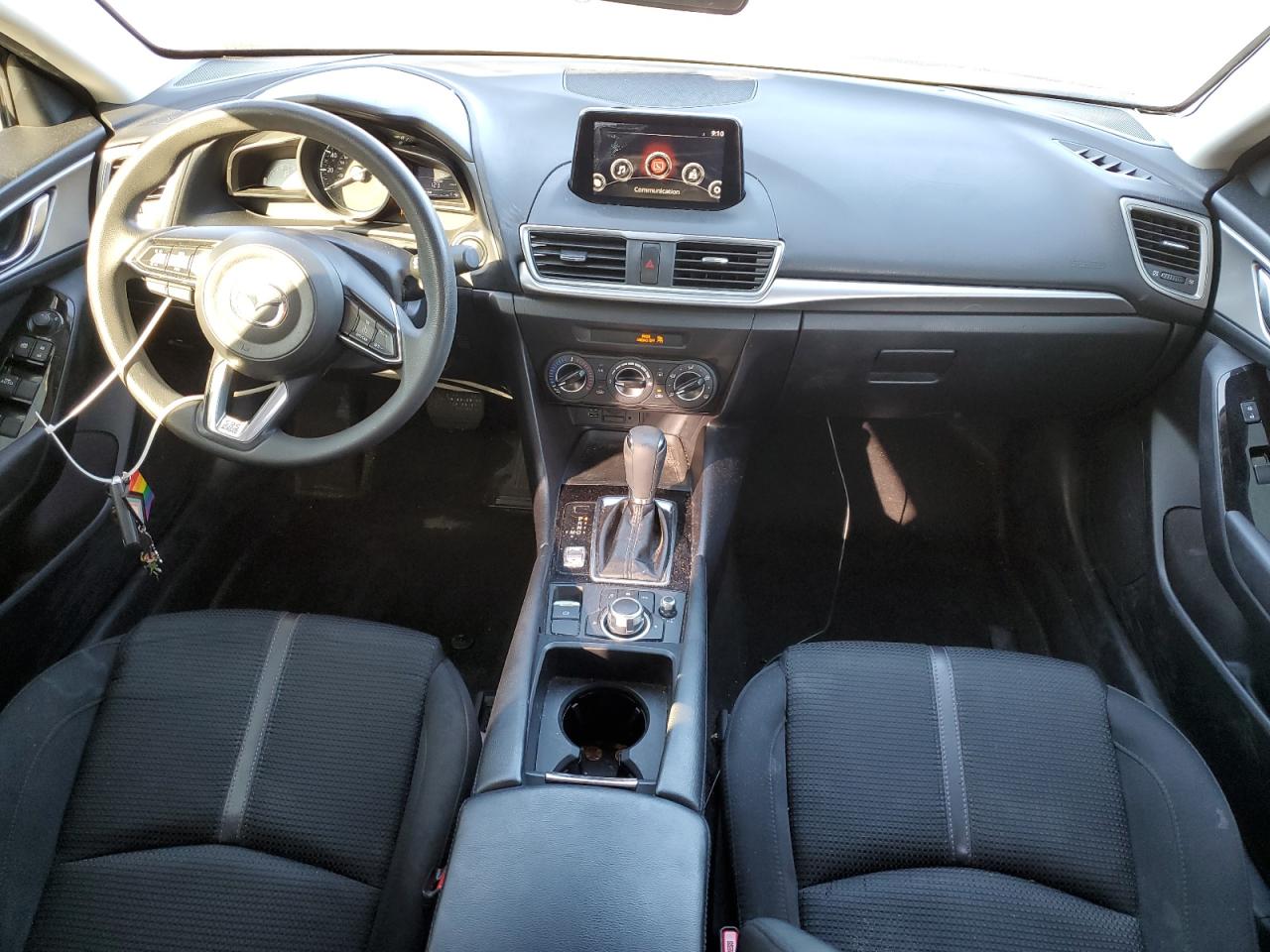2018 Mazda 3 Sport VIN: 3MZBN1U71JM239379 Lot: 82365895