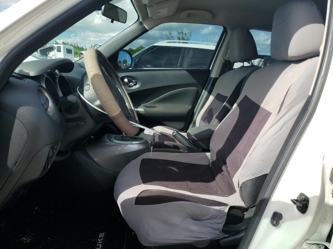 2014 Nissan Juke S VIN: JN8AF5MR6ET356407 Lot: 84629715