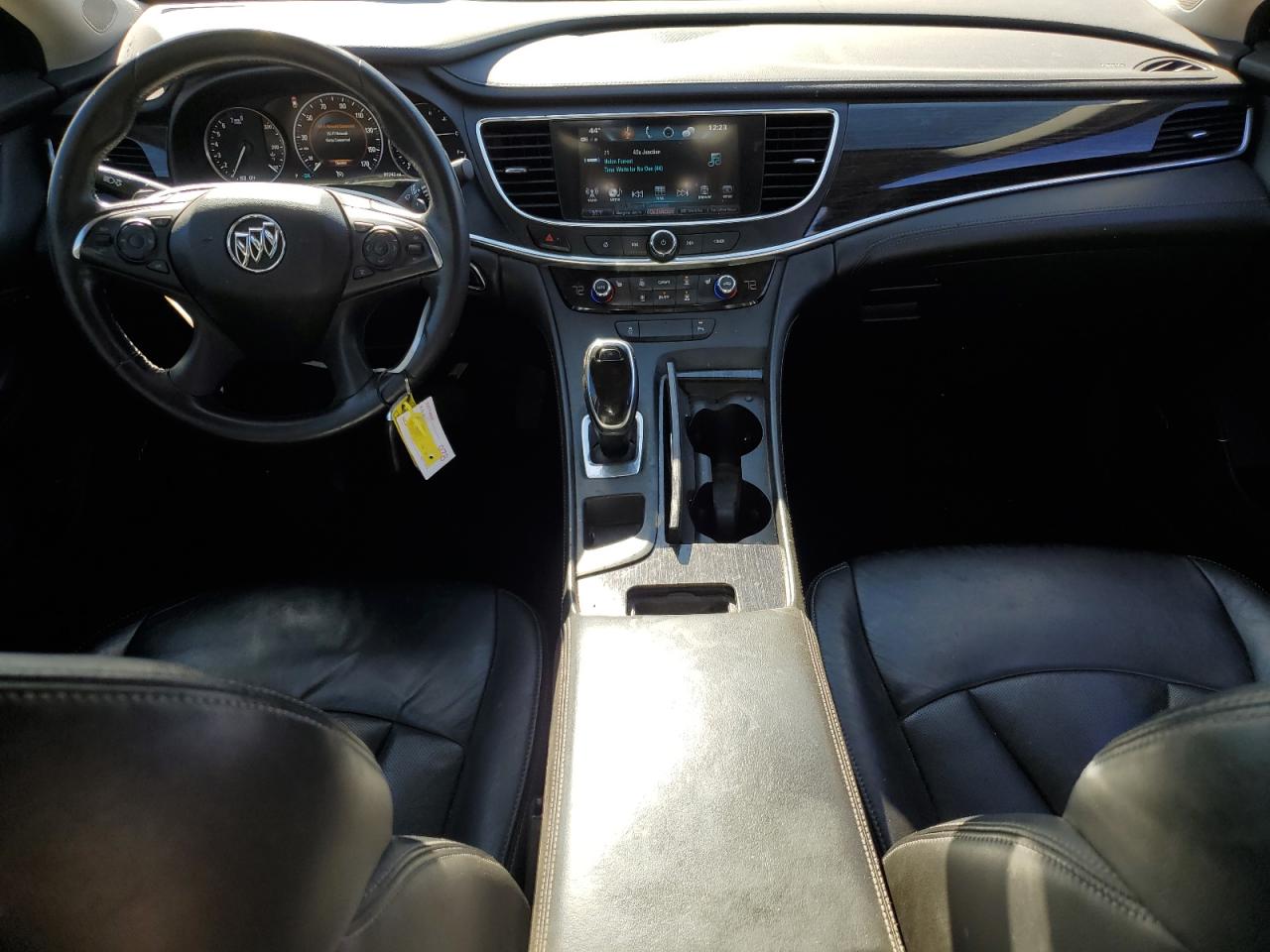 2017 Buick Lacrosse Essence VIN: 1G4ZP5SS8HU133992 Lot: 82344355