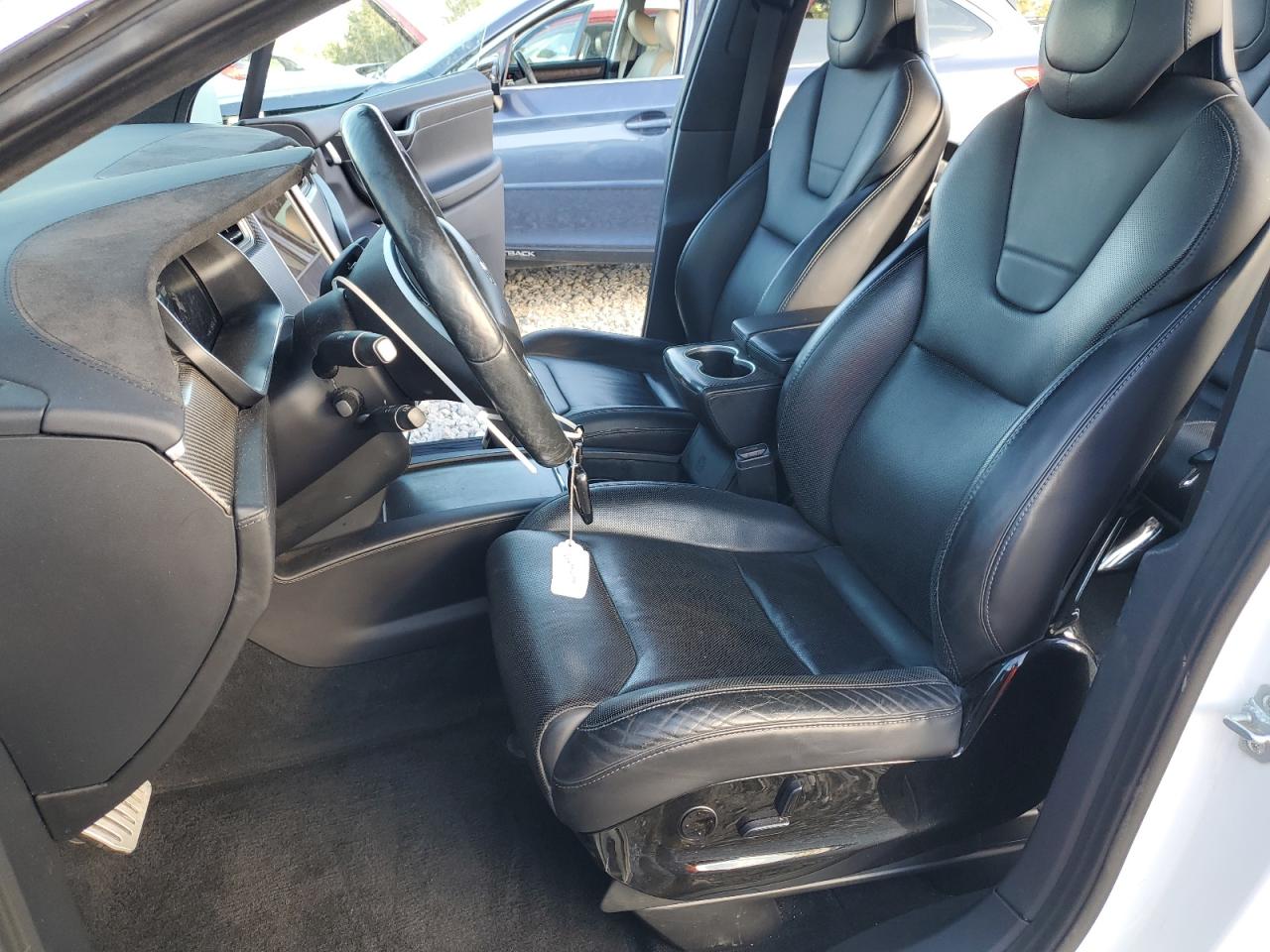 2016 Tesla Model X VIN: 5YJXCAE45GF023888 Lot: 86449745