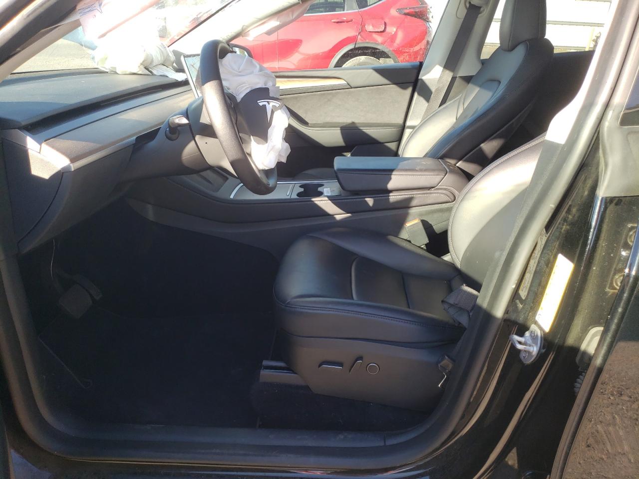 2023 Tesla Model Y VIN: 7SAYGDEE8PF754241 Lot: 90375625