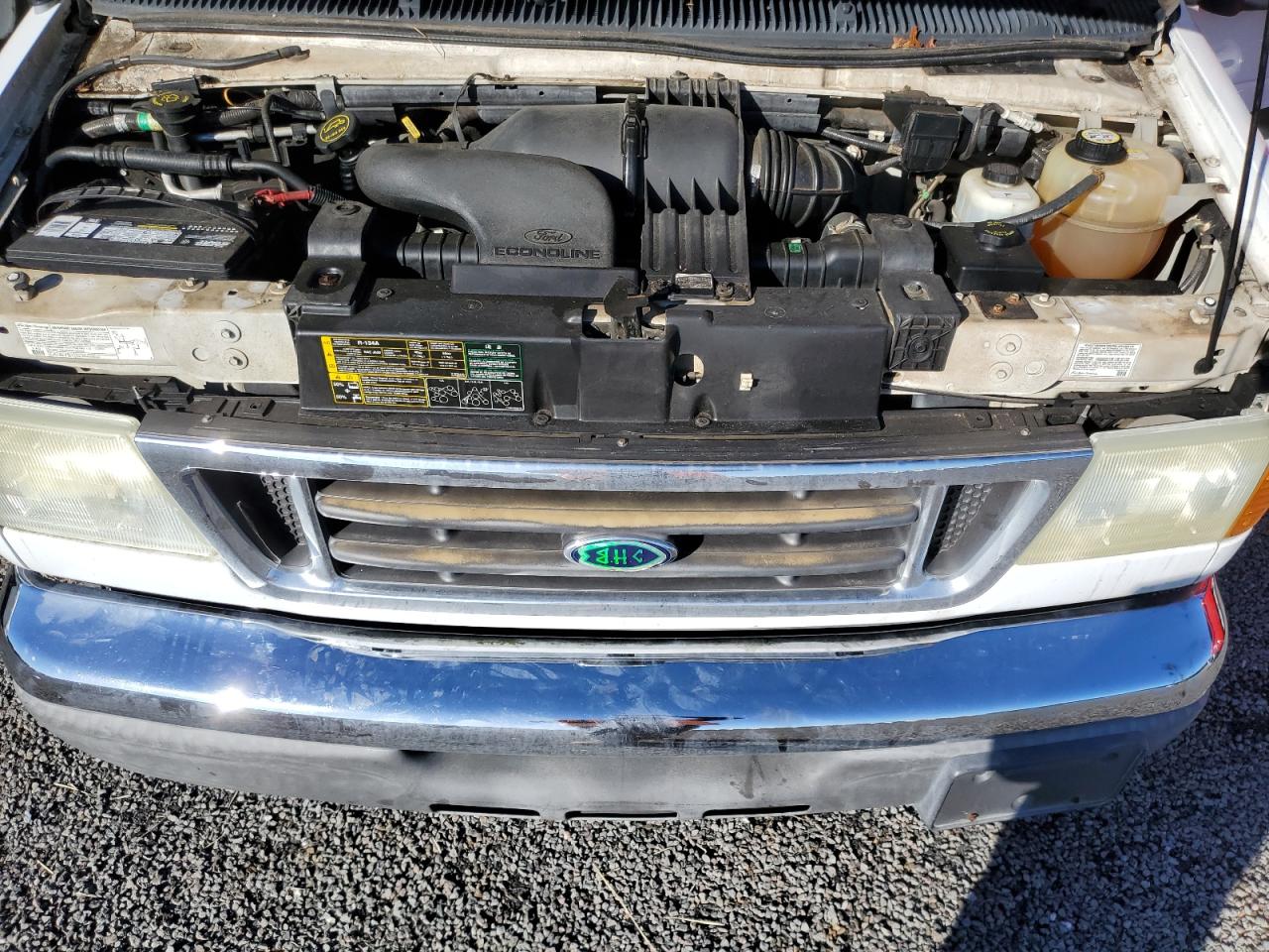 2005 Ford Econoline E450 Super Duty Cutaway Van VIN: 1FDXE45S54HB23197 Lot: 81093815