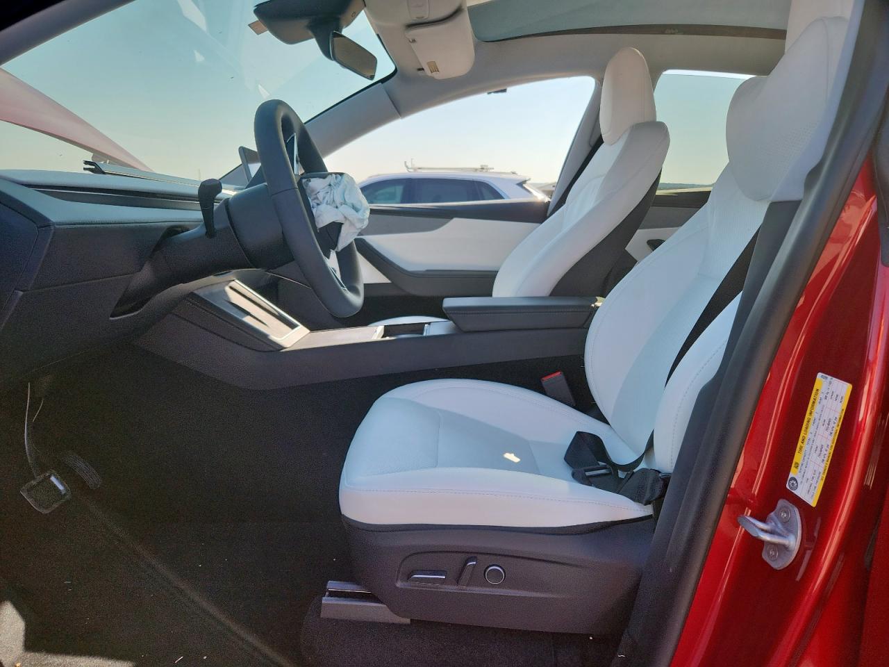 2026 Tesla Model Y VIN: 7SAYGDED1TA453289 Lot: 85735535