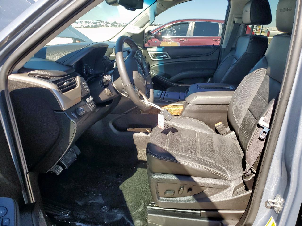 2016 GMC Yukon Denali VIN: 1GKS1CKJ2GR124522 Lot: 90075055