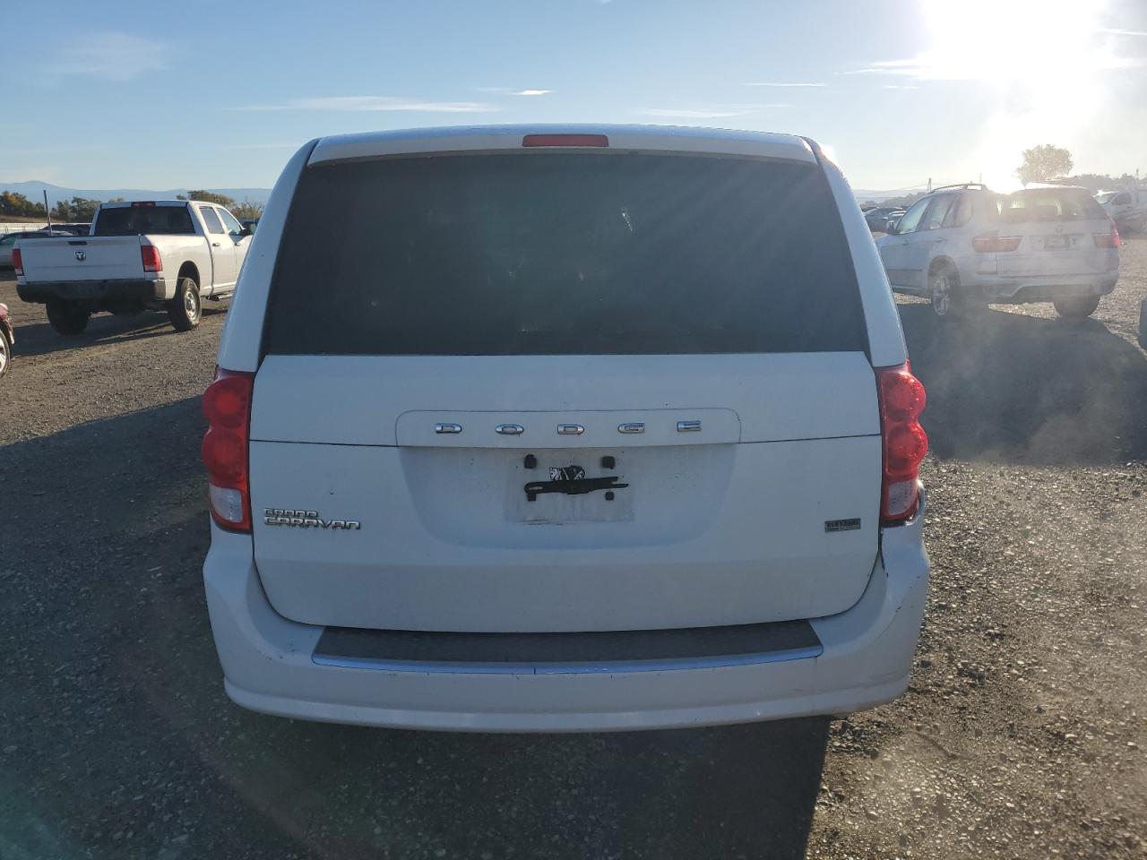 2011 Dodge Grand Caravan Express VIN: 2D4RN4DG0BR706615 Lot: 90331815