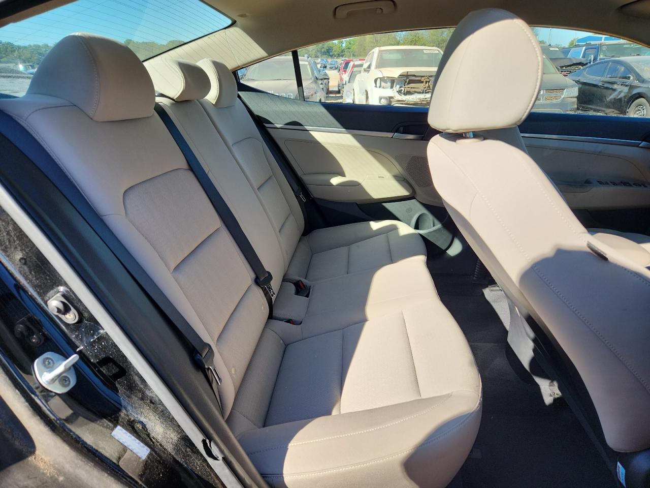 2017 Hyundai Elantra Se VIN: KMHD74LF5HU116413 Lot: 86284795