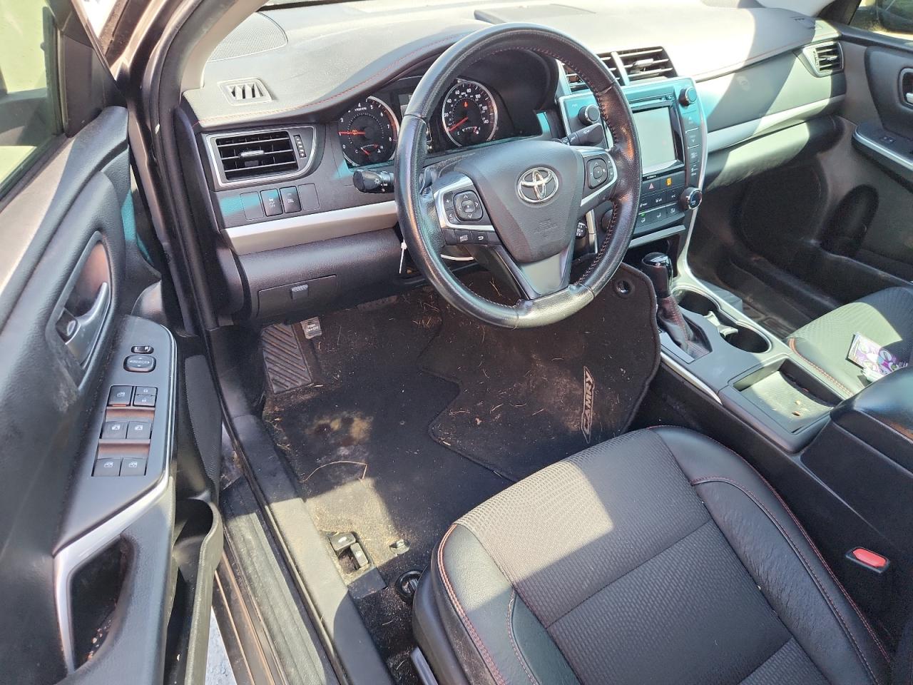 2016 Toyota Camry Le VIN: 4T1BF1FK9GU237588 Lot: 81934205