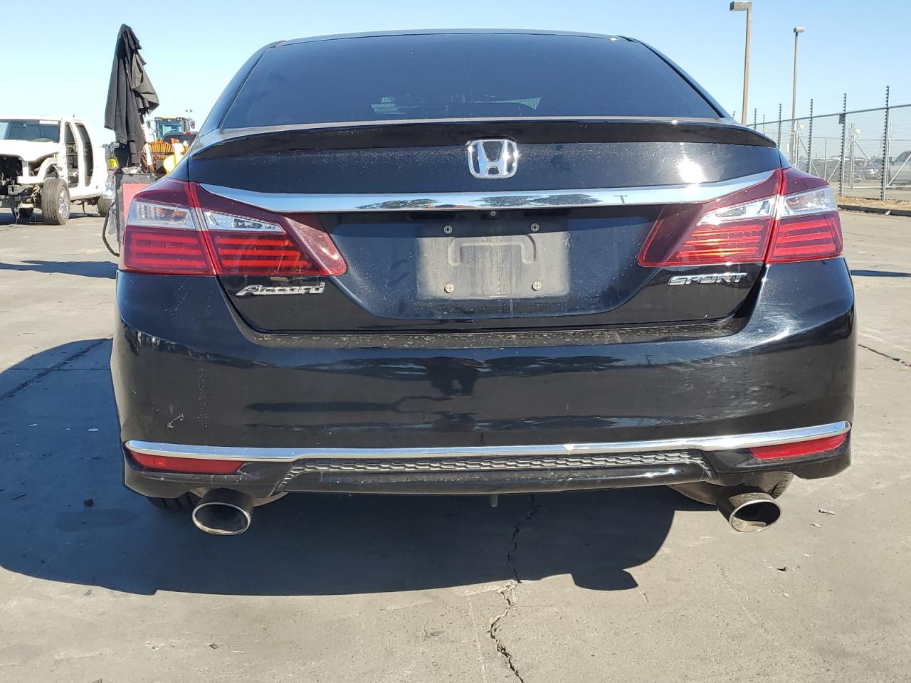 2017 Honda Accord Sport VIN: 1HGCR2F56HA303602 Lot: 82217695