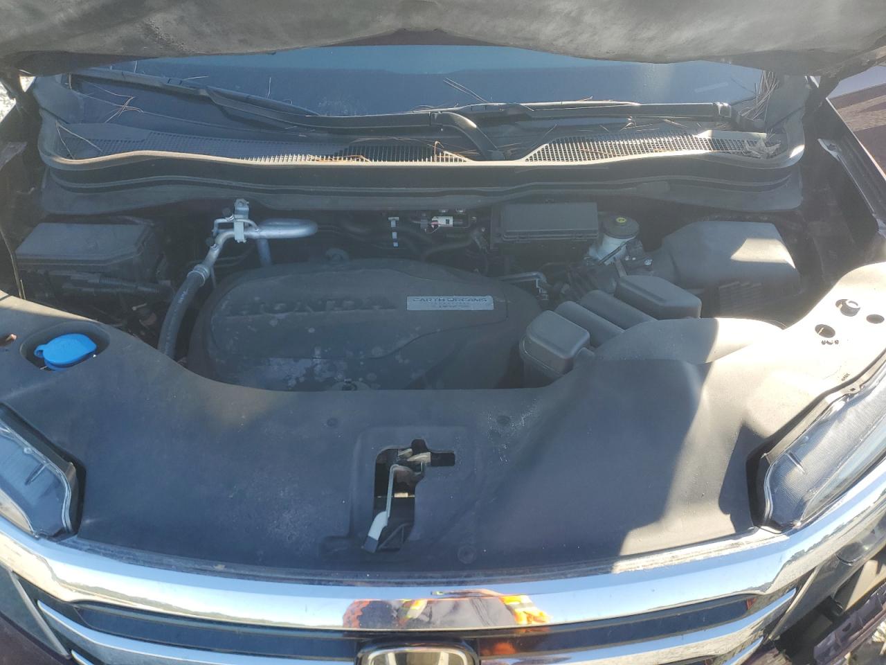 2016 Honda Pilot Touring VIN: 5FNYF6H92GB015182 Lot: 90447095