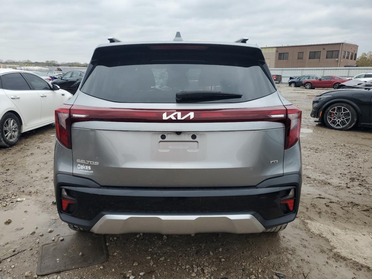 2024 Kia Seltos Sx VIN: KNDETCA74R7503609 Lot: 85412975
