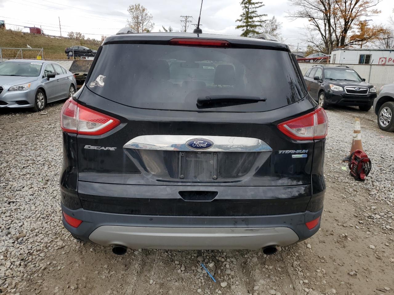 2015 Ford Escape Titanium VIN: 1FMCU9JX0FUB44582 Lot: 90279025