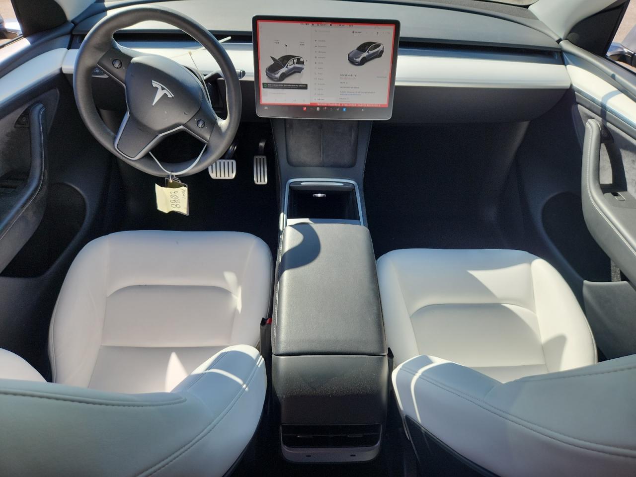 2024 Tesla Model Y VIN: 7SAYGDEF7RA288942 Lot: 84358725