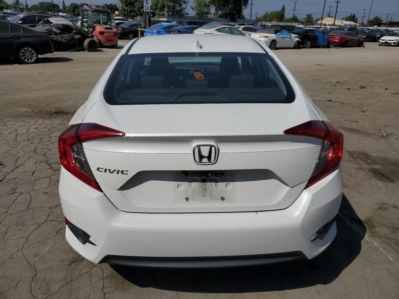 2018 Honda Civic Ex VIN: 2HGFC2F72JH502556 Lot: 82306265