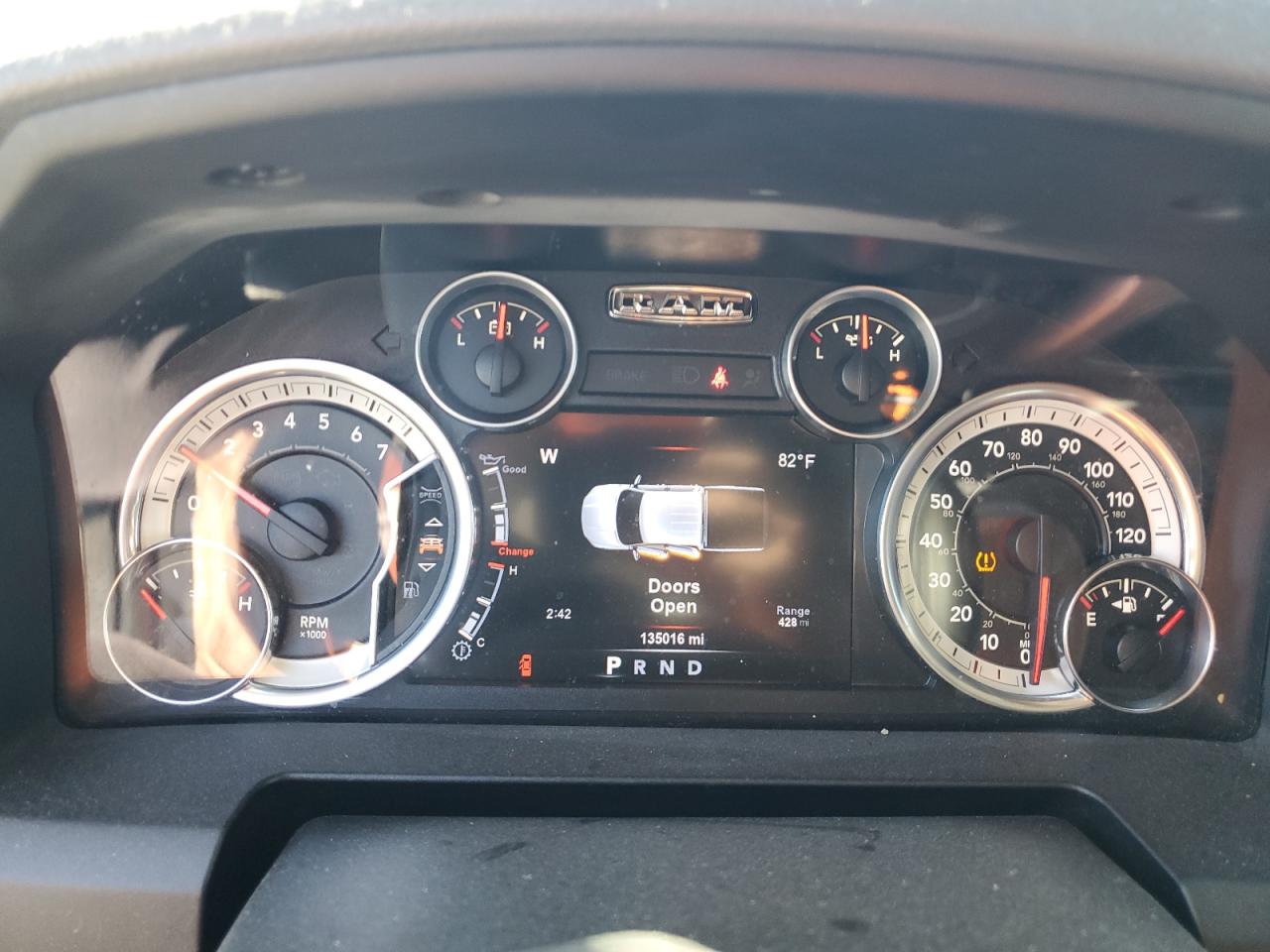 2017 Ram 1500 Slt VIN: 3C6RR7LT3HG511194 Lot: 82661165