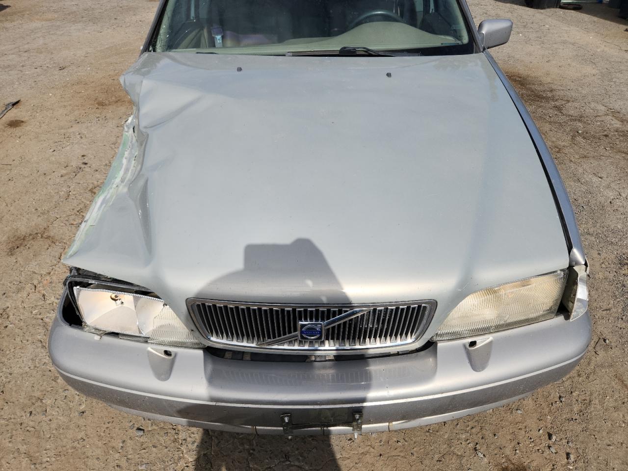 1998 Volvo S70 VIN: YV1LS5582W1553877 Lot: 84753845
